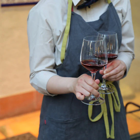 wine serving